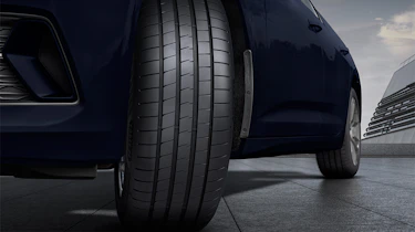 Goodyear eagle F1