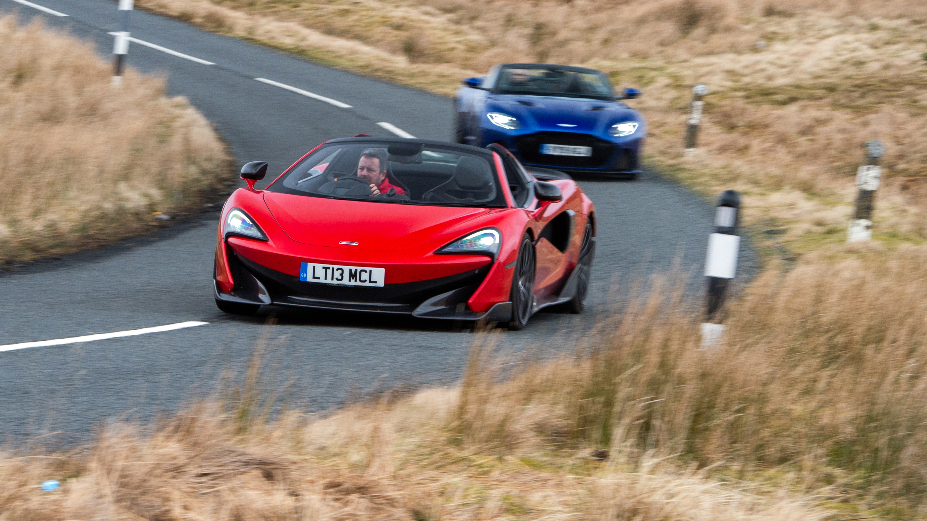 Mclaren 600LT &amp; Aston Martin DBS cornering