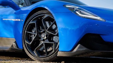 Maserati MC20 review – wheel
