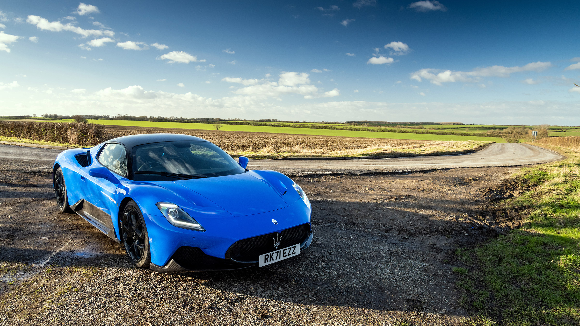 Maserati MC20 review – front quarter static 2