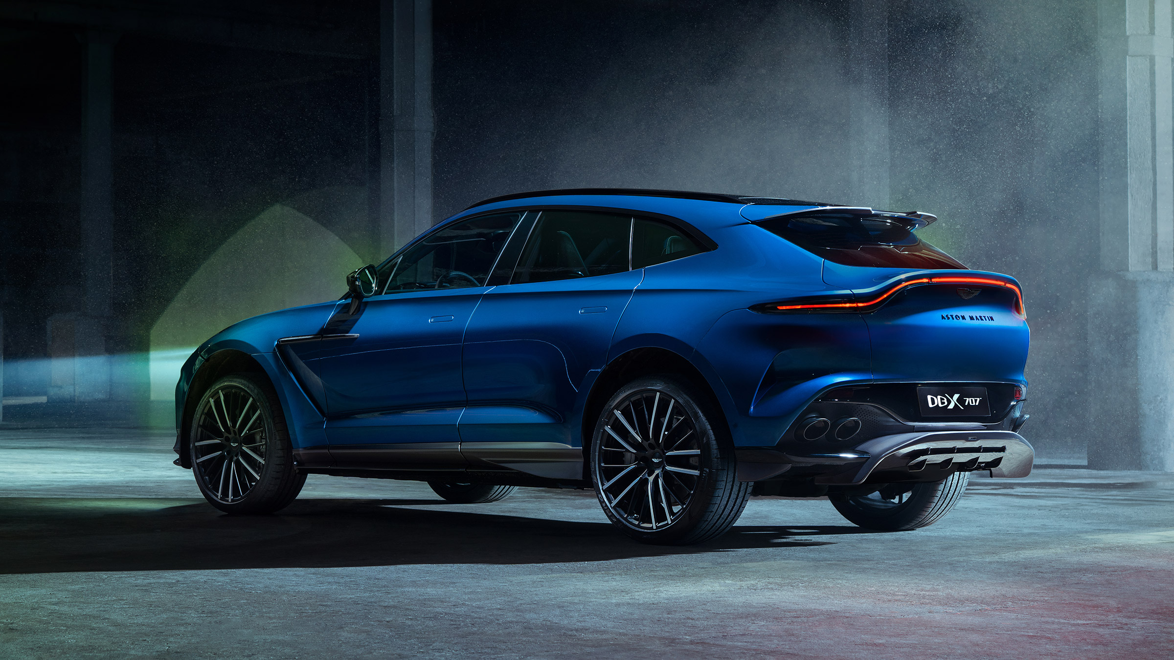 Aston Martin DBX707 – rear quarter static