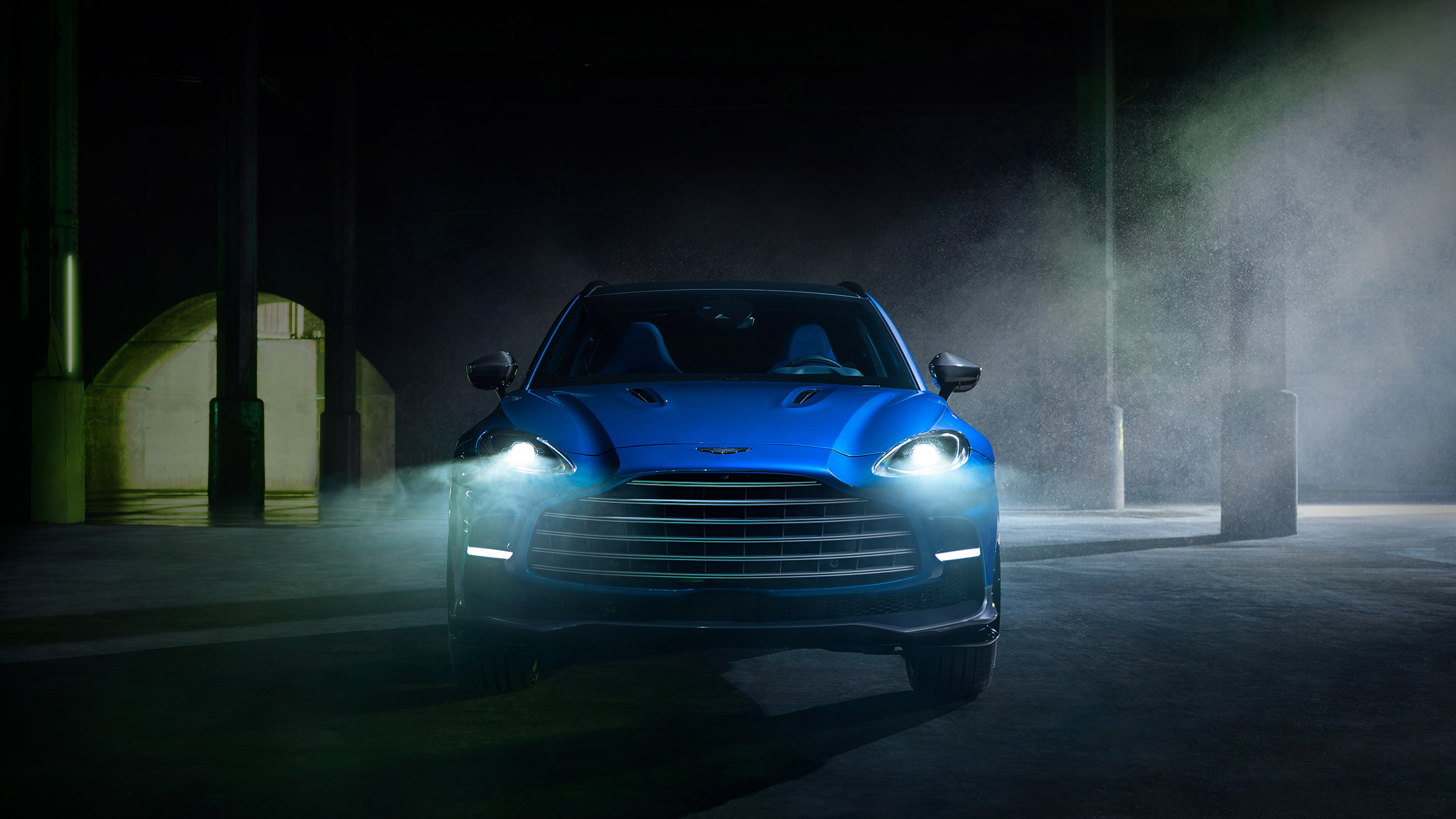 Aston Martin DBX707 – nose