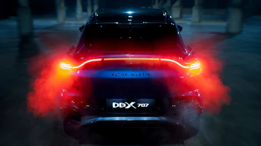 Aston Martin DBX707 – rear lights