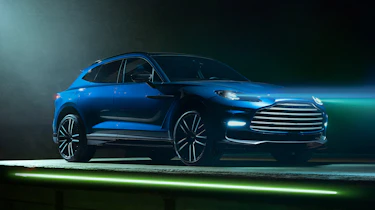 Aston Martin DBX707 – front quarter