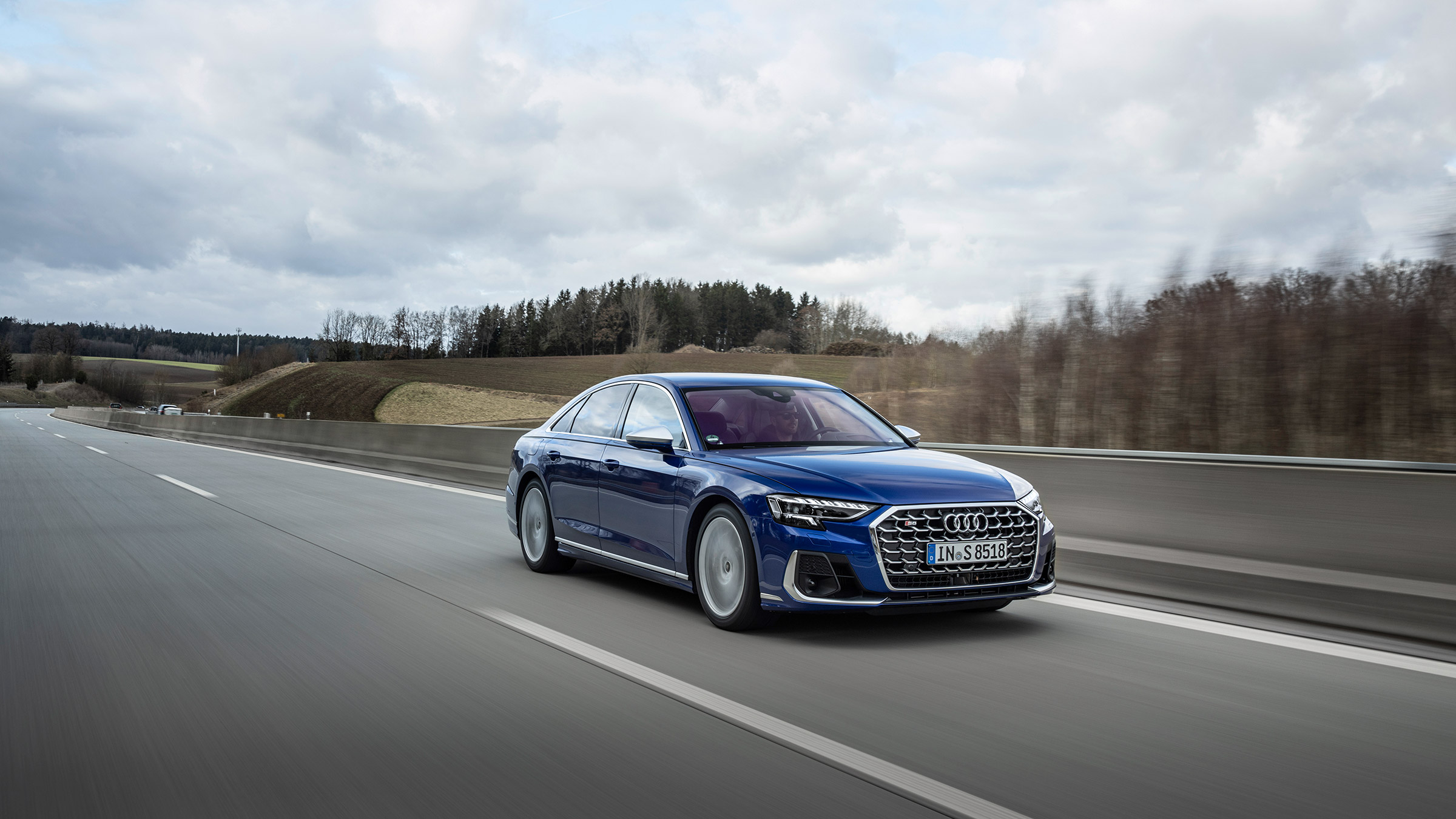 Audi S8 – 2022 tracking