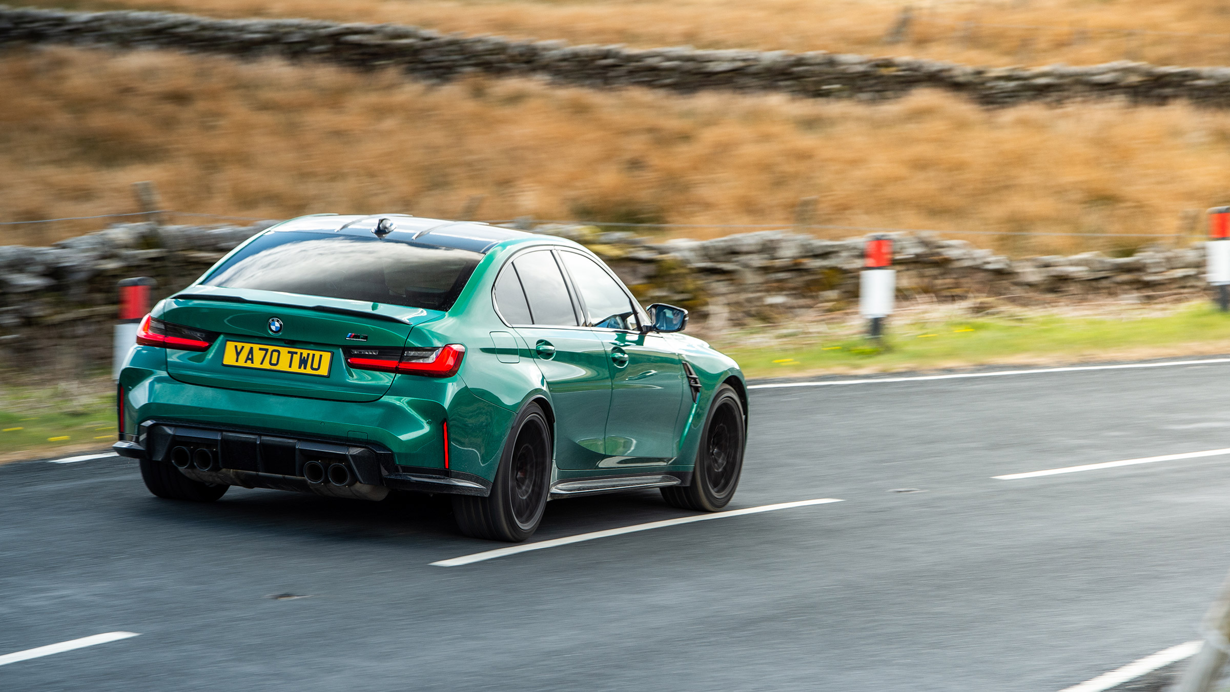BMW M3 Comp (test) – rear hard cornering