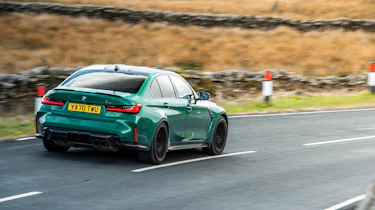 BMW M3 Comp (test) – rear hard cornering