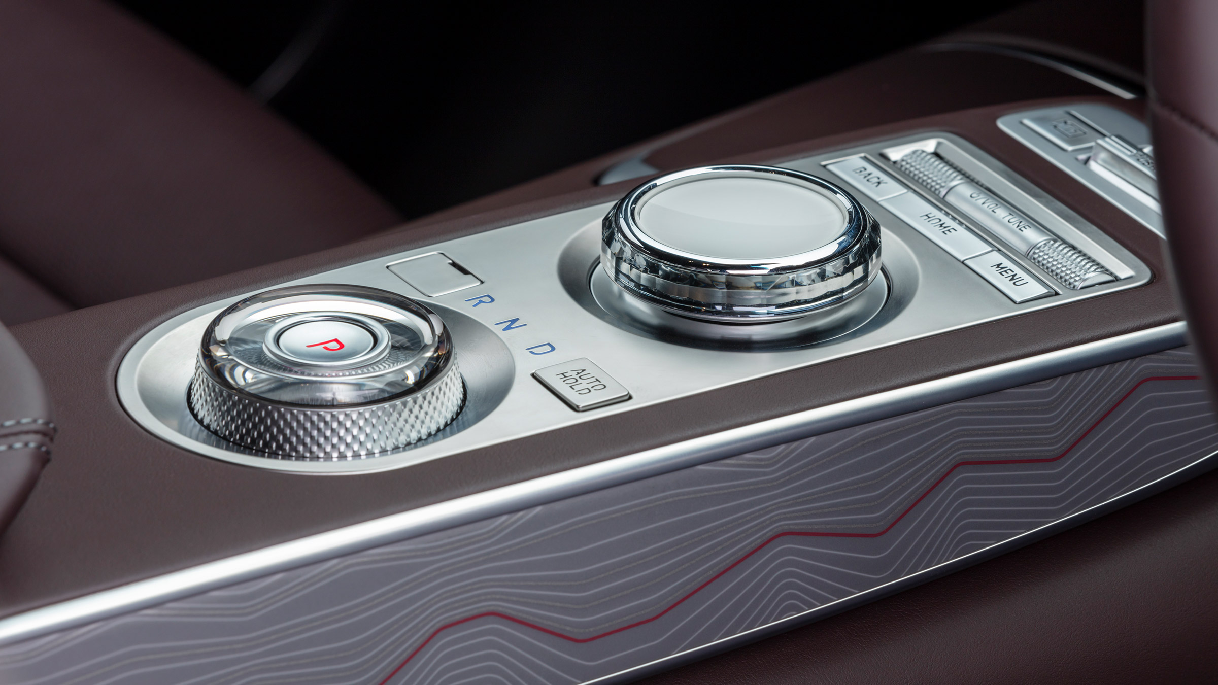Genesis GV70 – selector