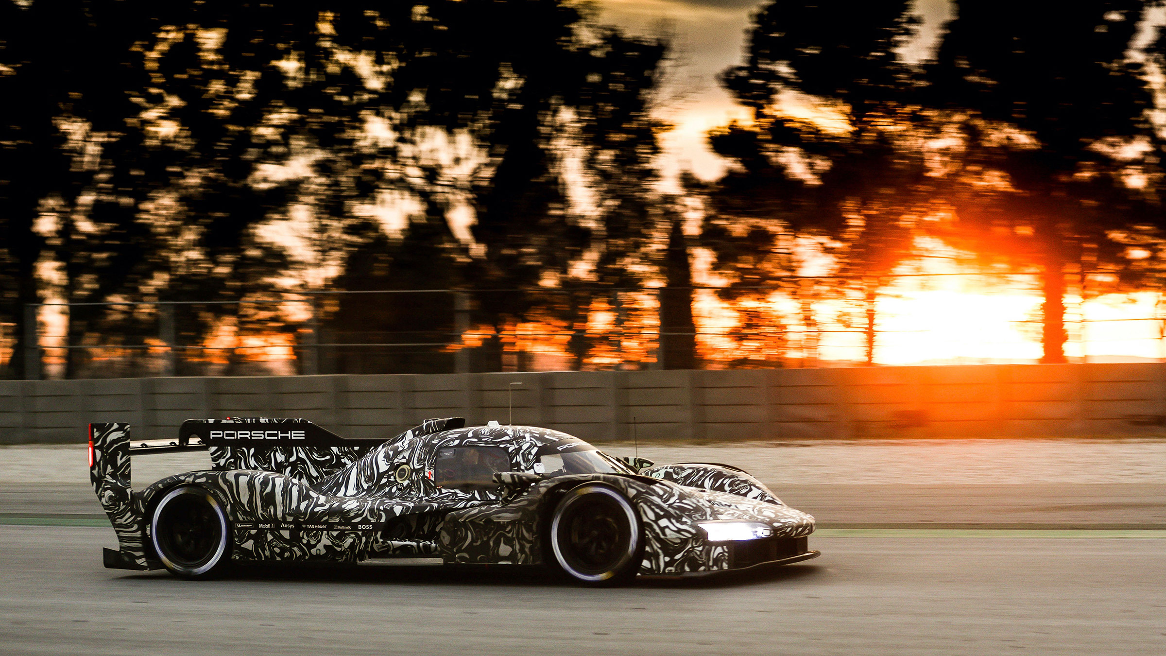 Porsche LMDh Barc testing – pan