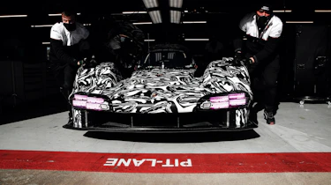 Porsche LMDh Barc testing – garage