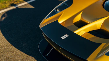 SCG 004S