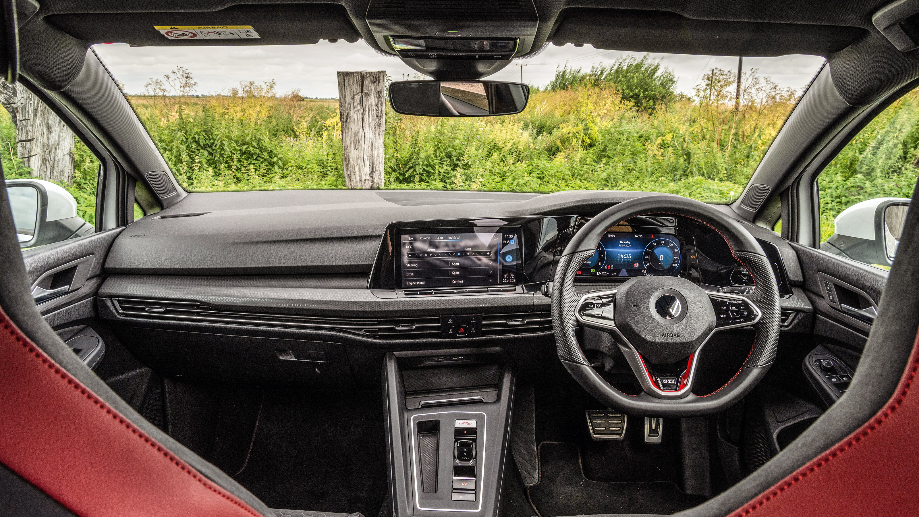 2022 hot hatchback battle the middleweights