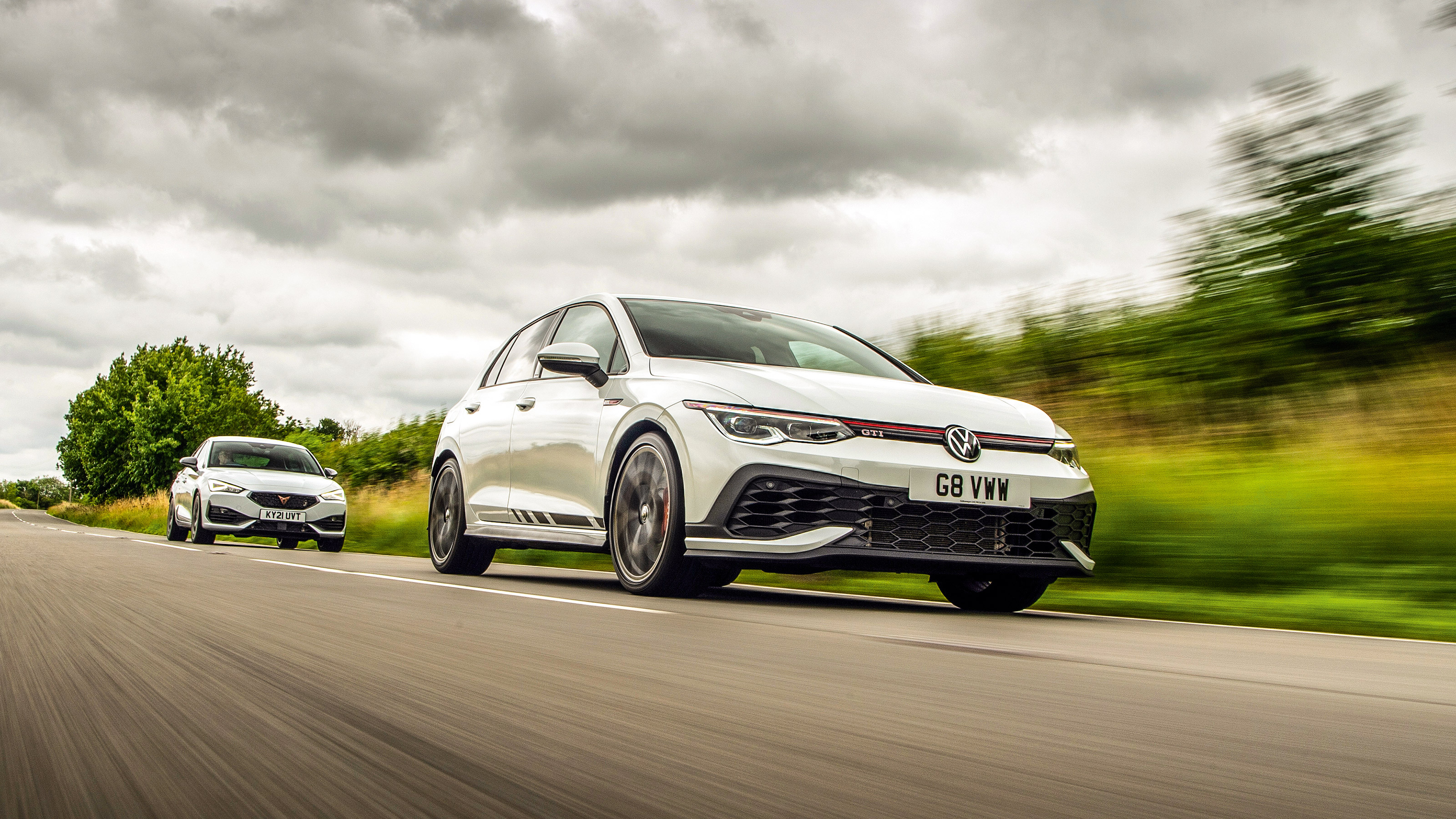2022 hot hatchback battle the middleweights