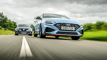 2022 hot hatchback battle the middleweights