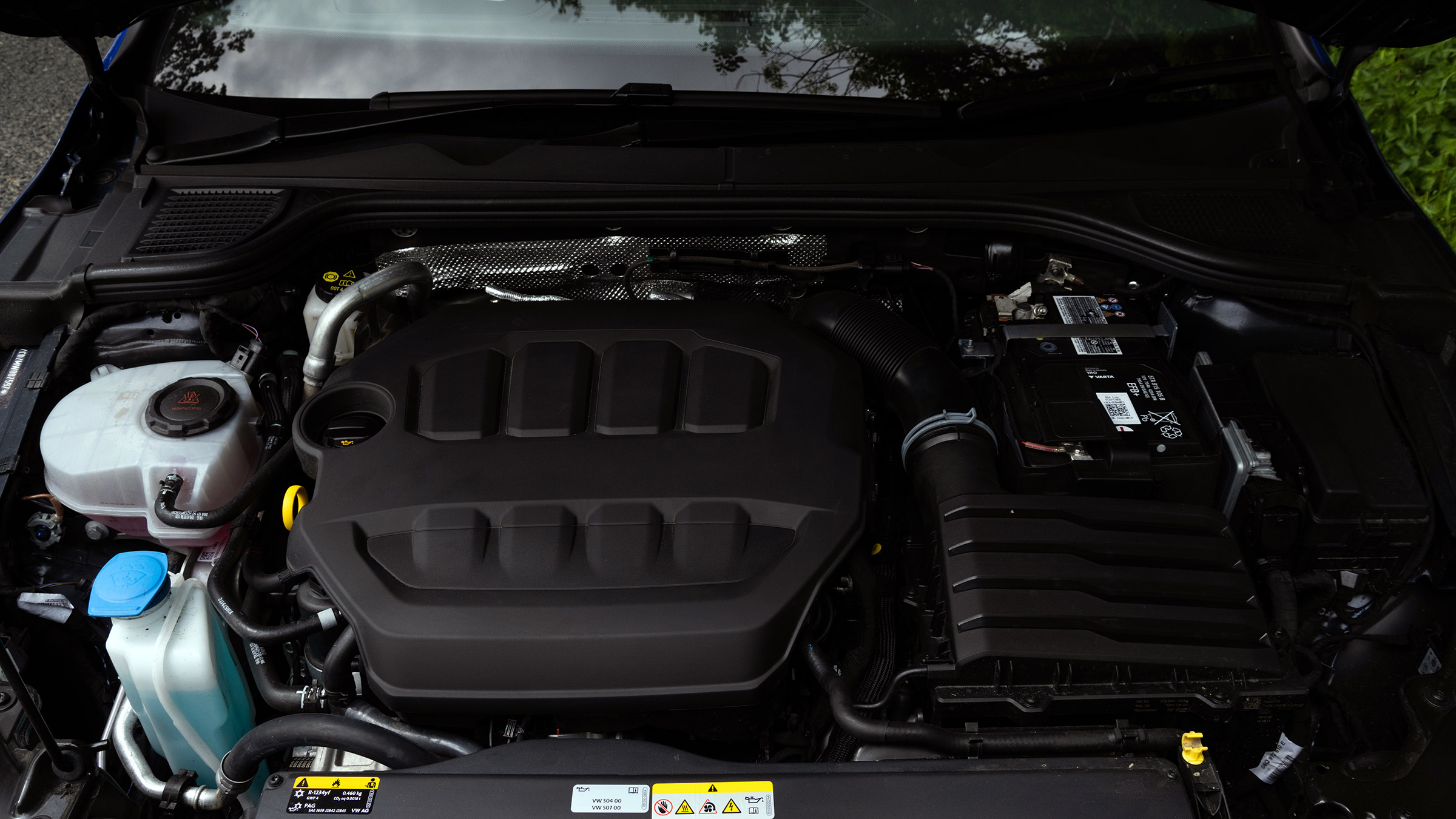 2022 hot hatchbacks battle – engine VW
