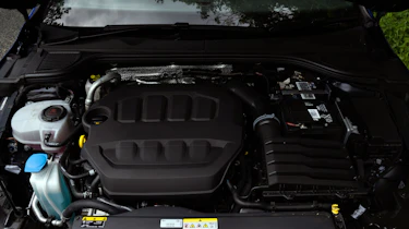 2022 hot hatchbacks battle – engine VW