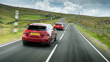 2022 hot hatchbacks battle – rear tracking