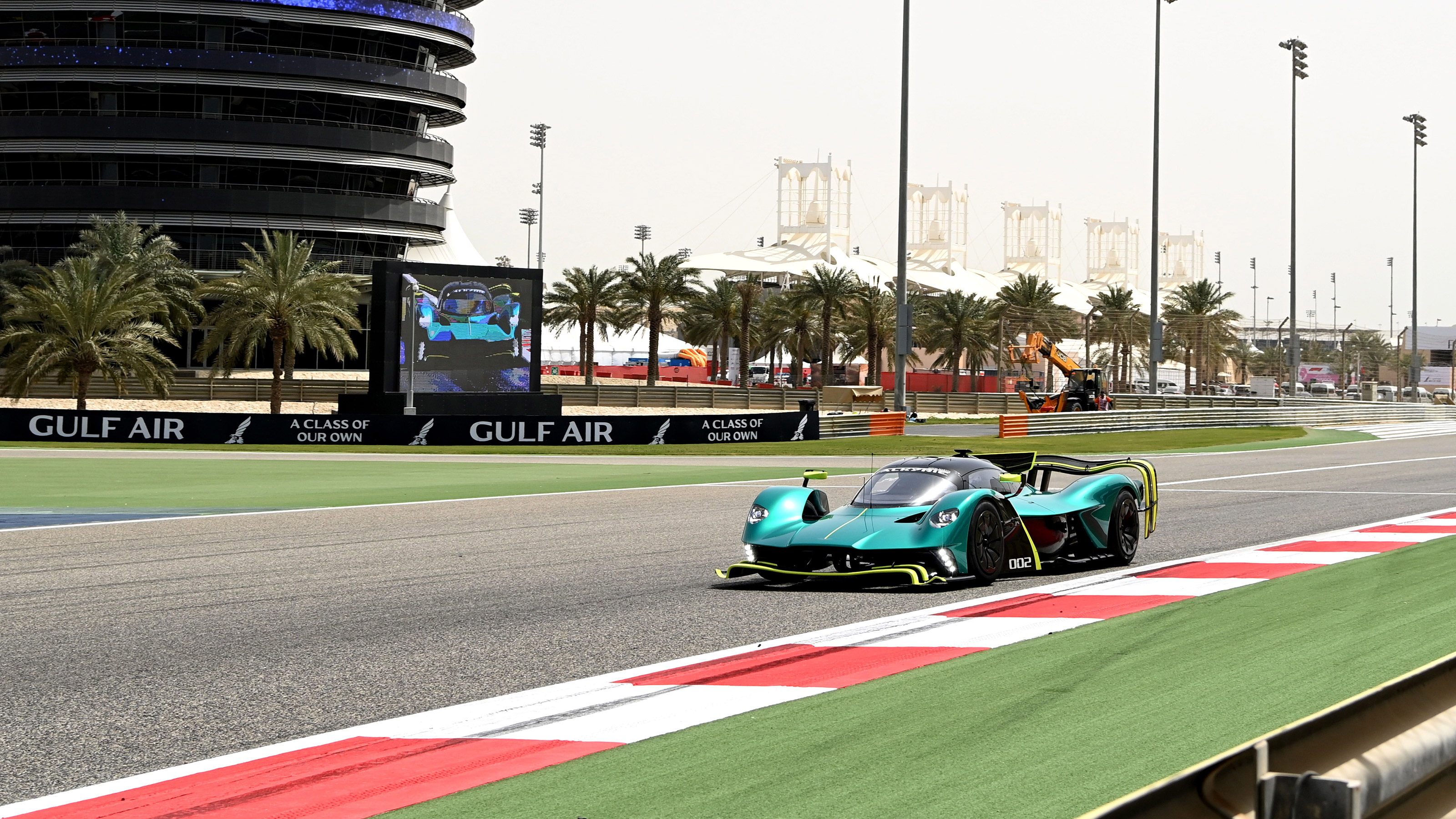 Aston Martin Valkyrie AMR Pro