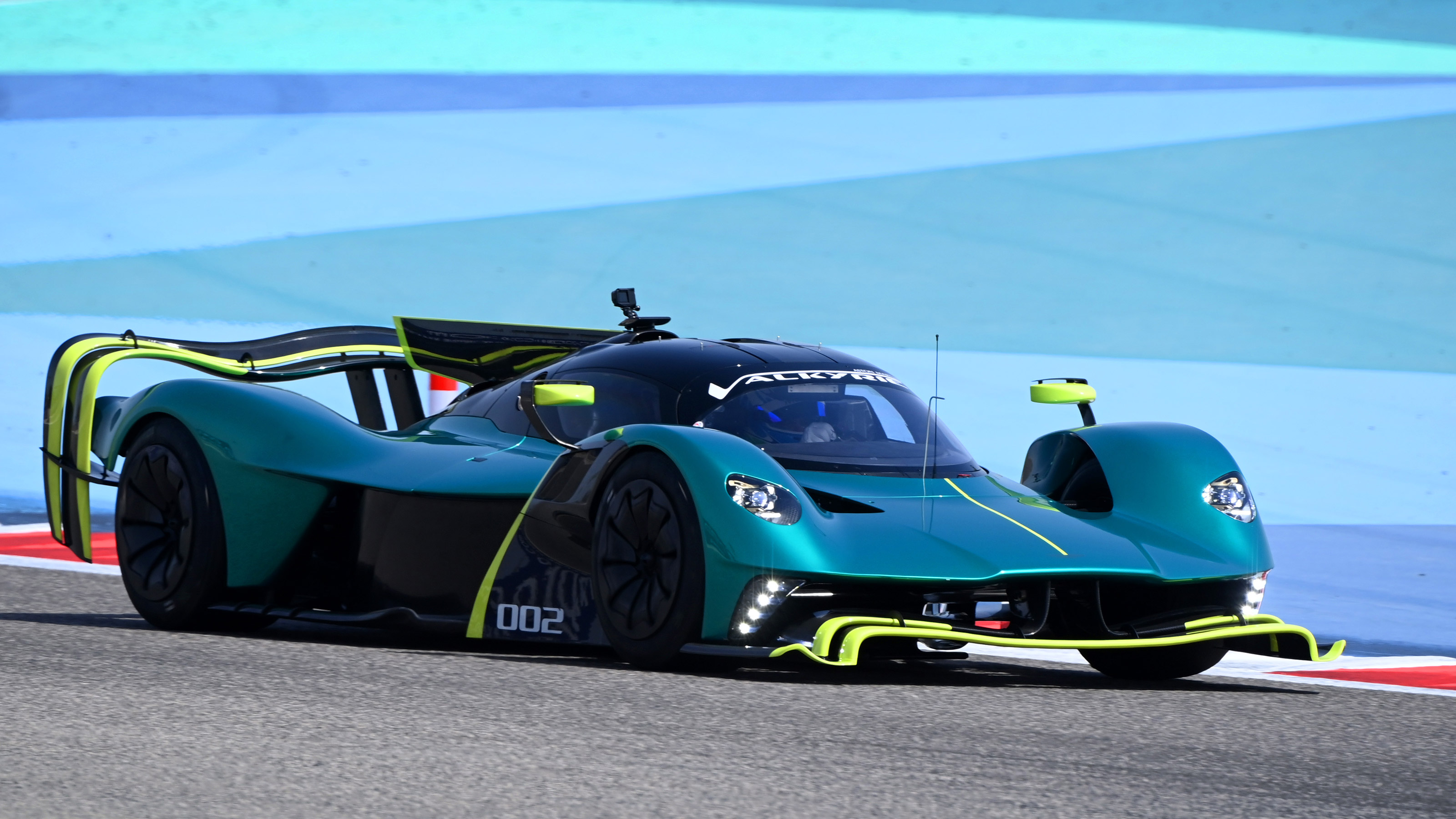 Aston Martin Valkyrie AMR Pro