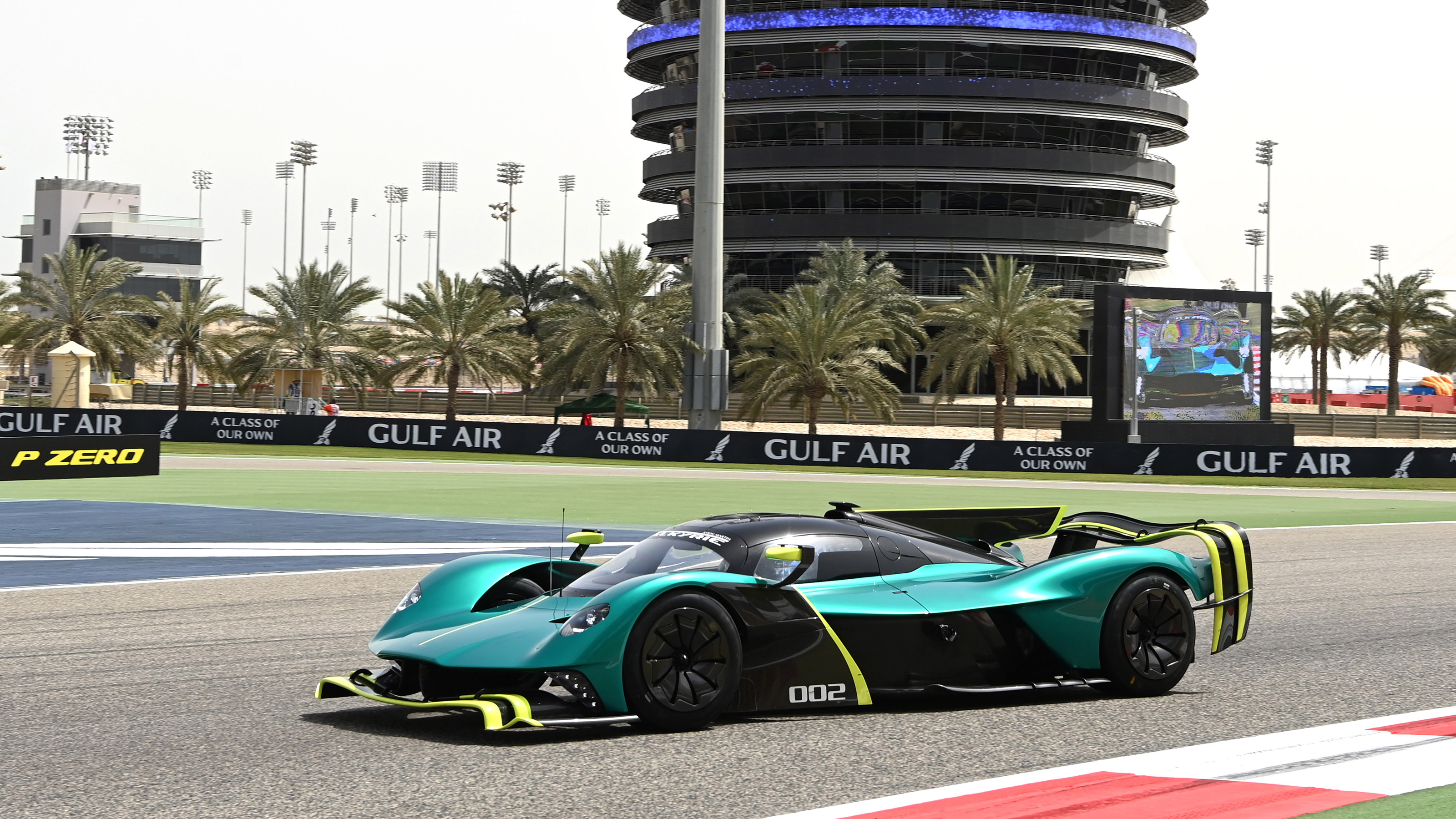 Aston Martin Valkyrie AMR Pro