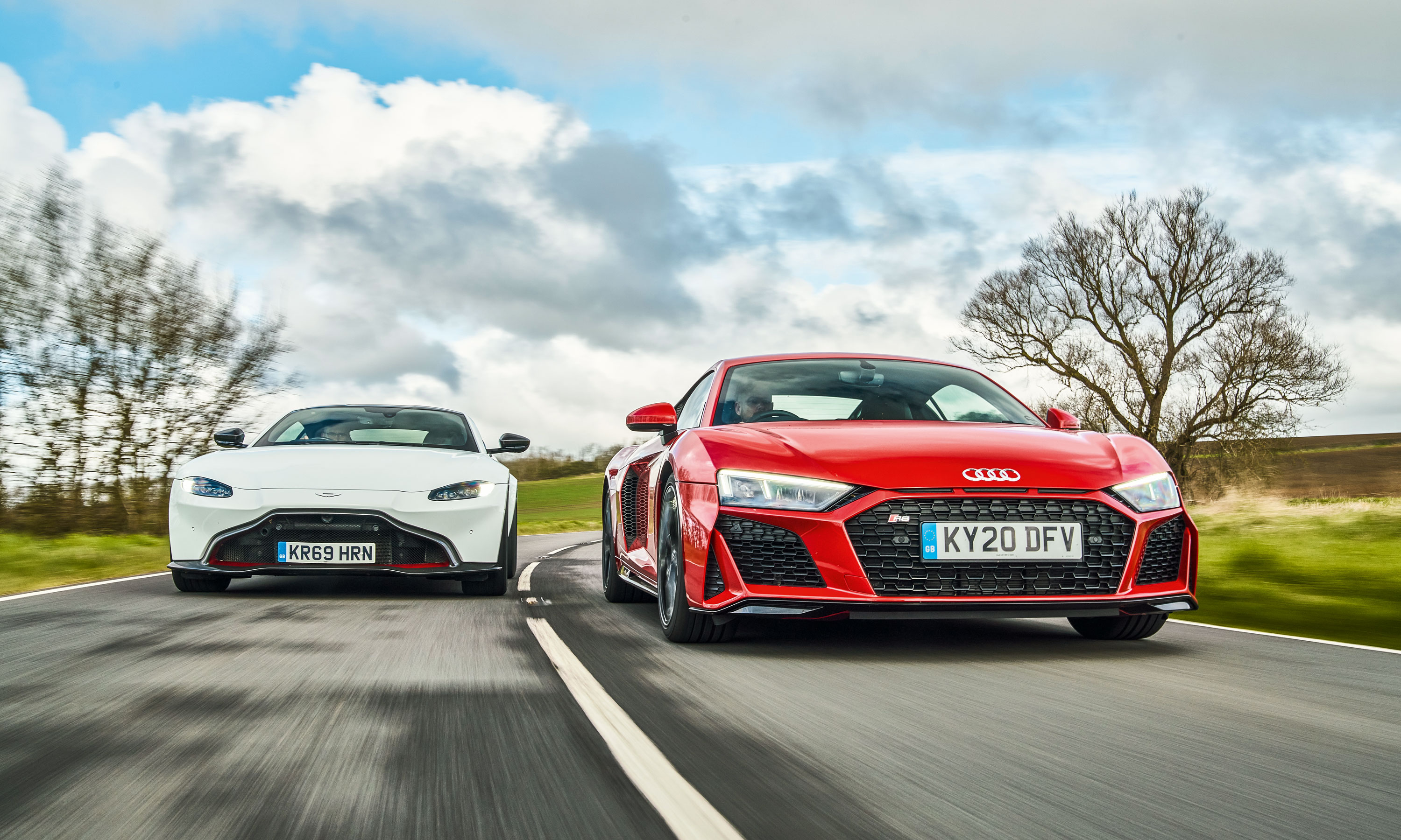 Aston Martin Vantage vs Audi R8