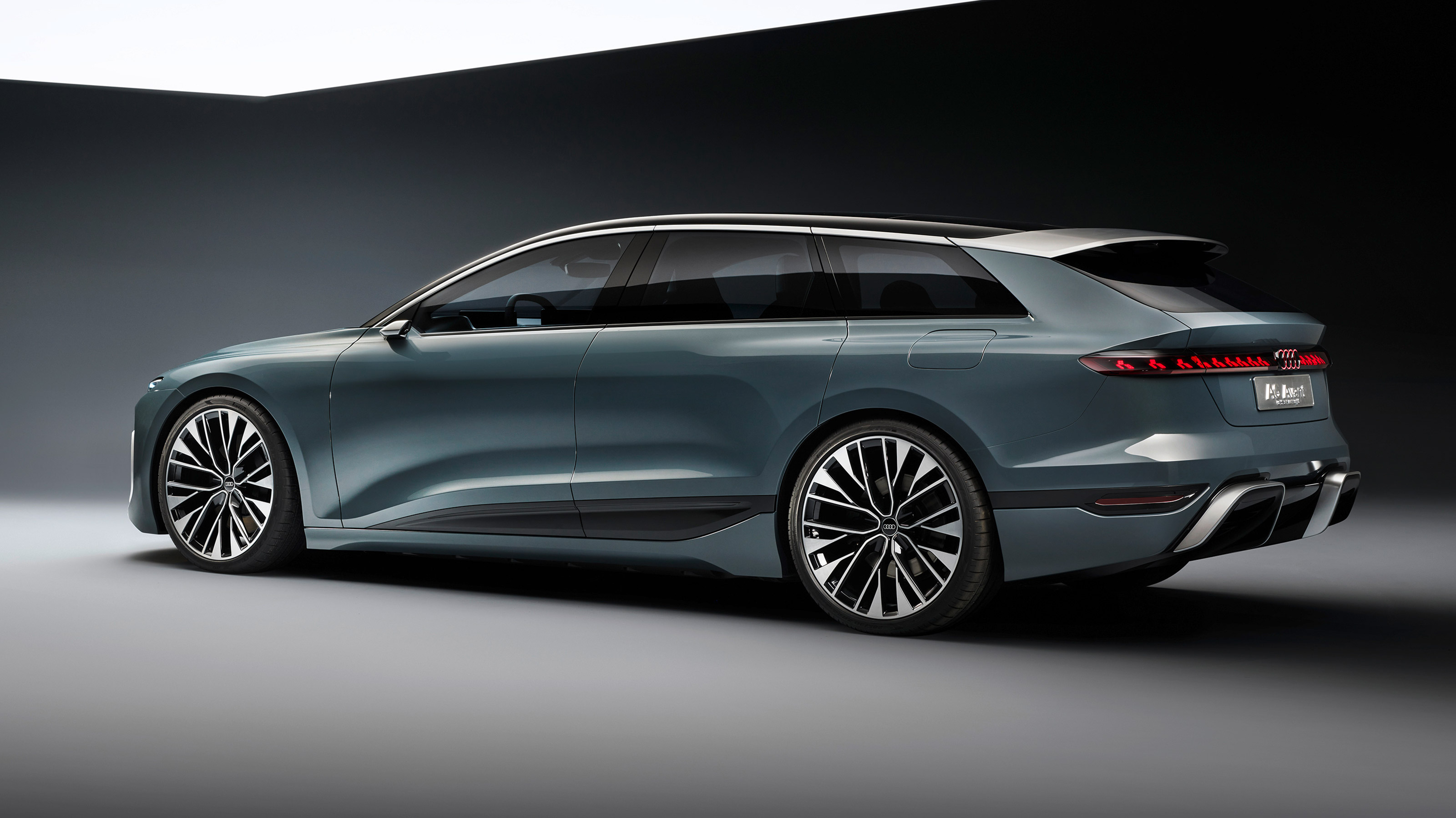 Audi A6 Avant e-tron concept