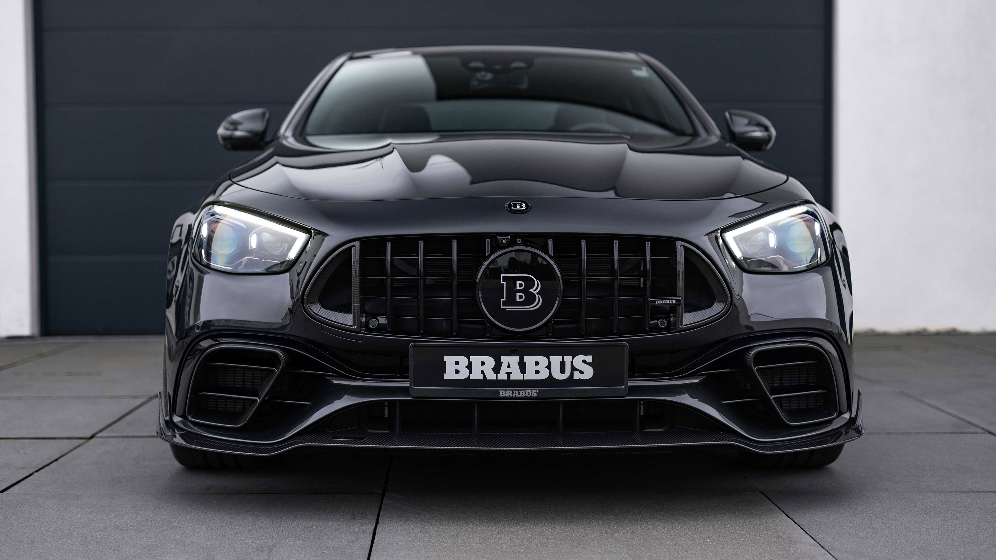 Brabus Mercedes-AMG E63 S 900