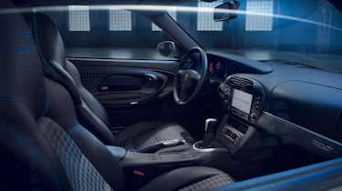 Porsche 911 Classic Club Coupe – cabin