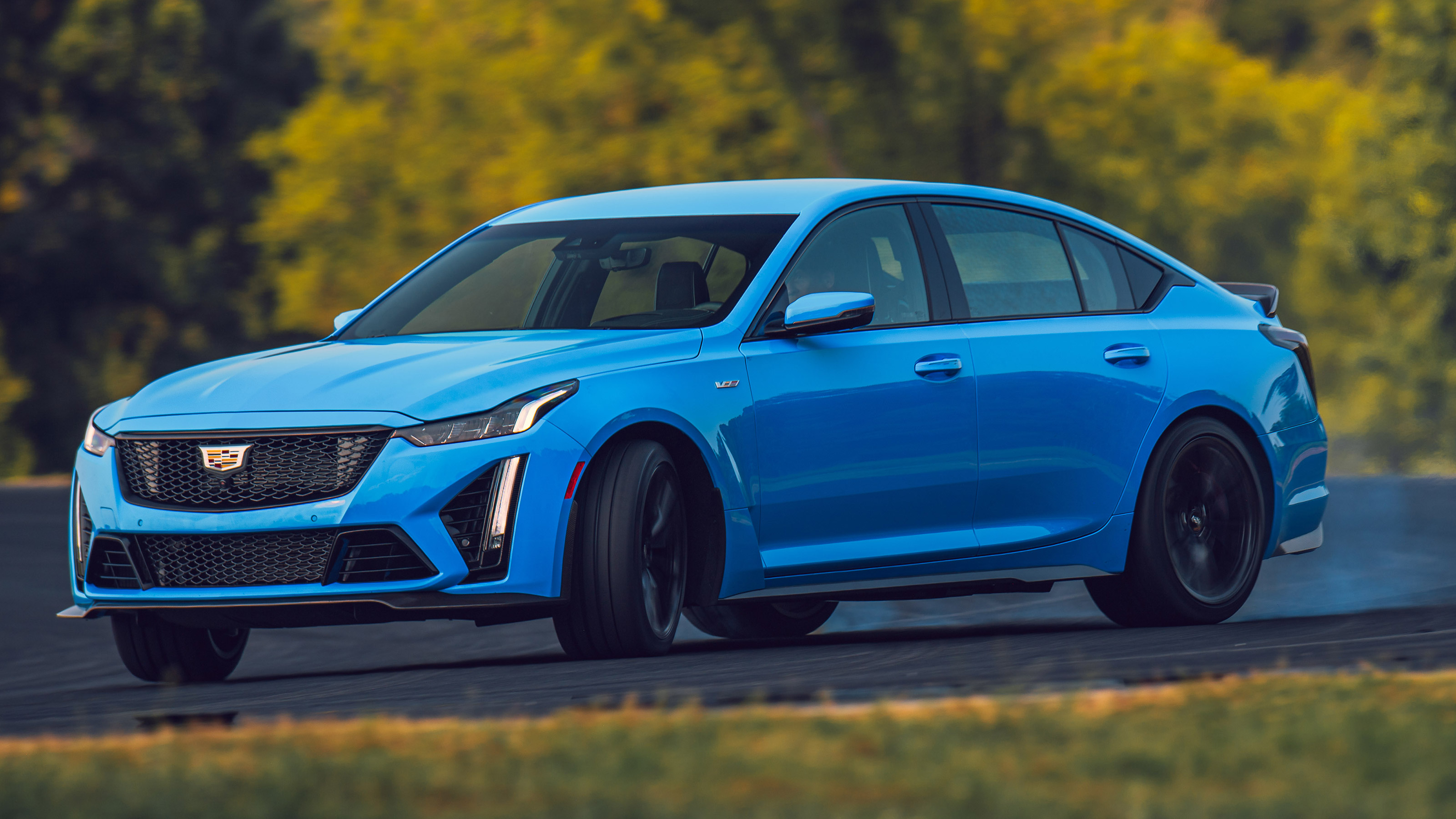 Cadillac CT5-V 16