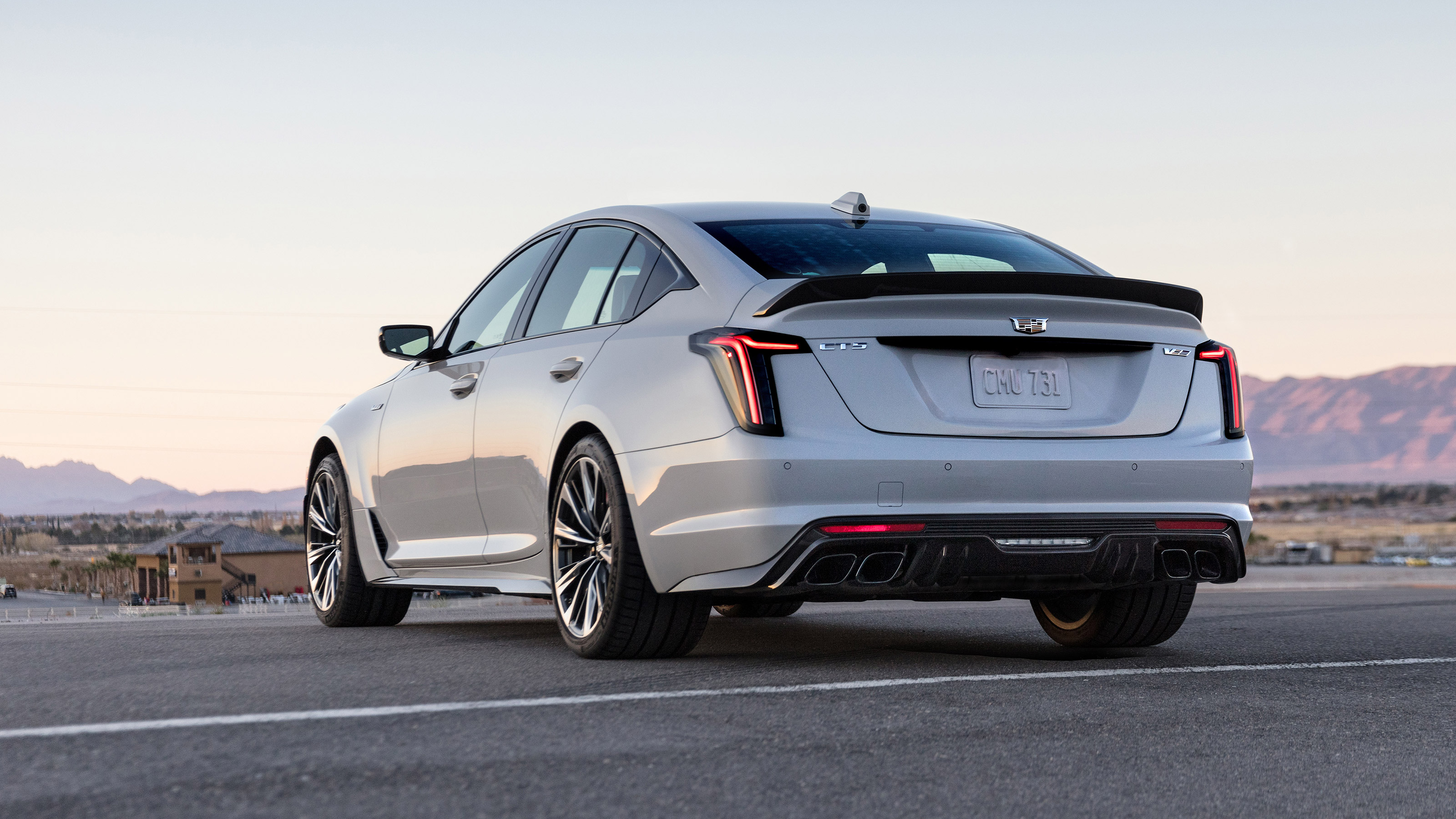 Cadillac CT5-V 2