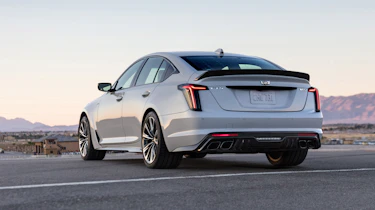 Cadillac CT5-V 2