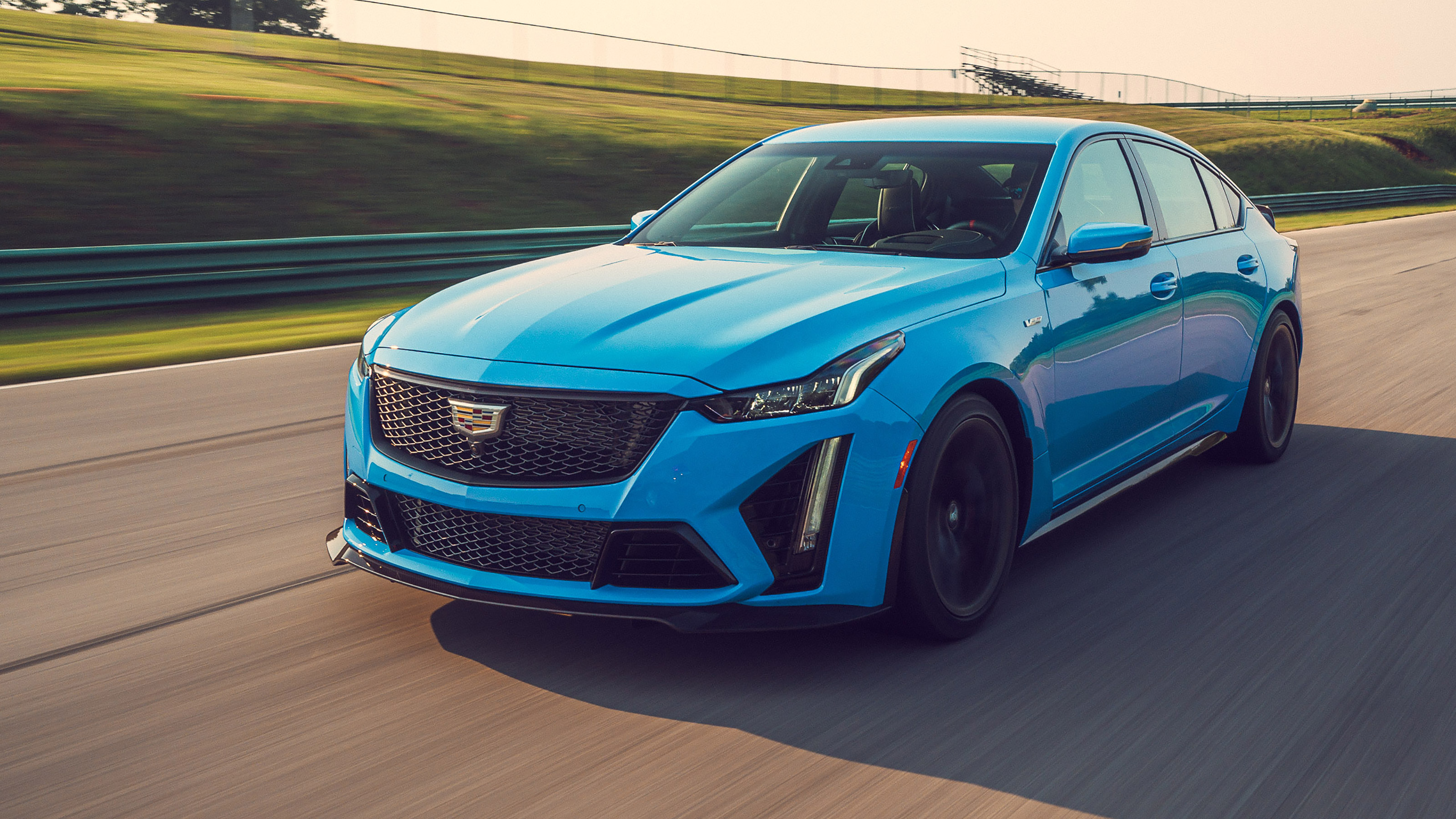 Cadillac CT5-V 9