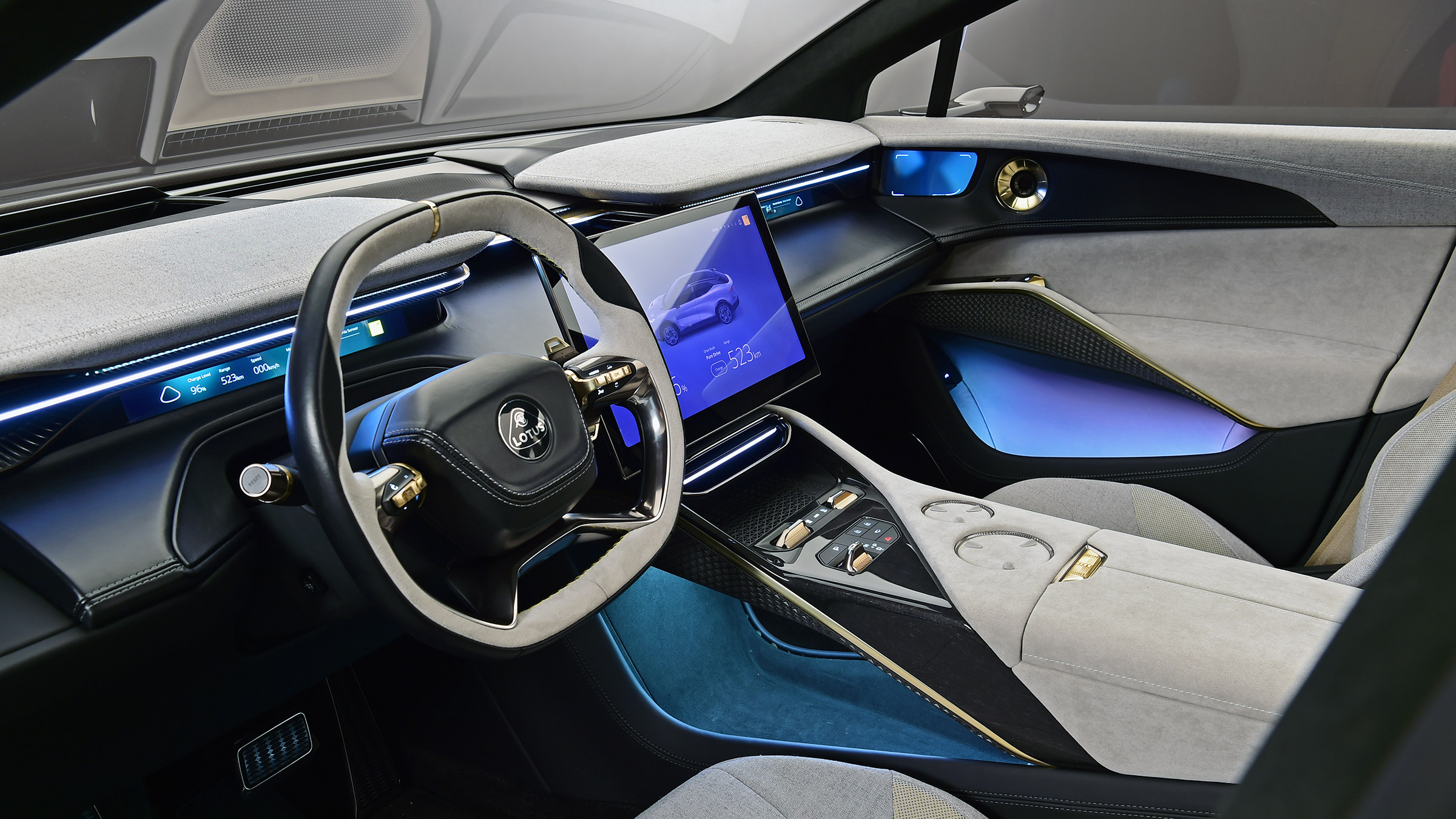 Lotus Eletre – interior