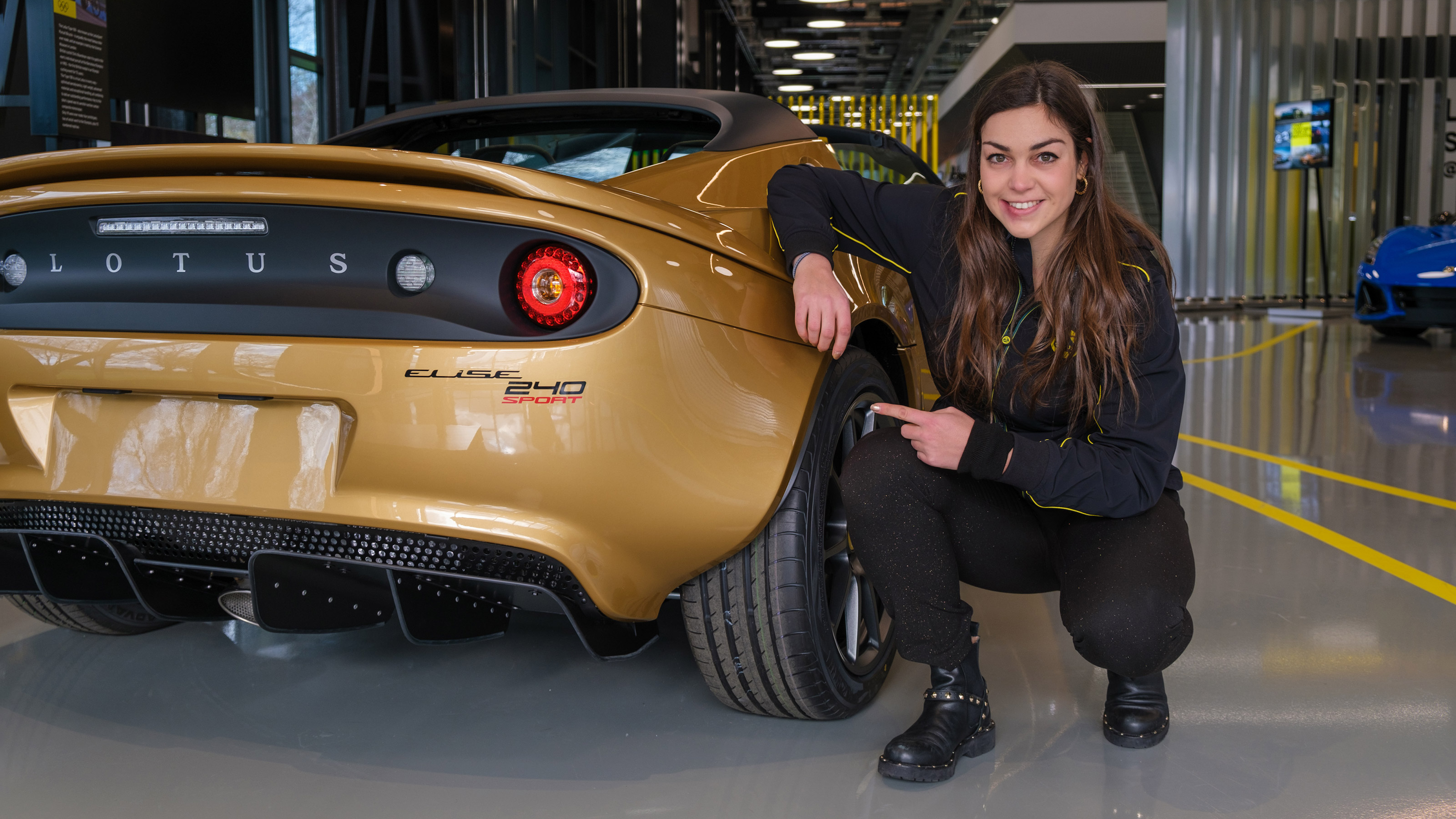 Final Lotus Elise delivered 