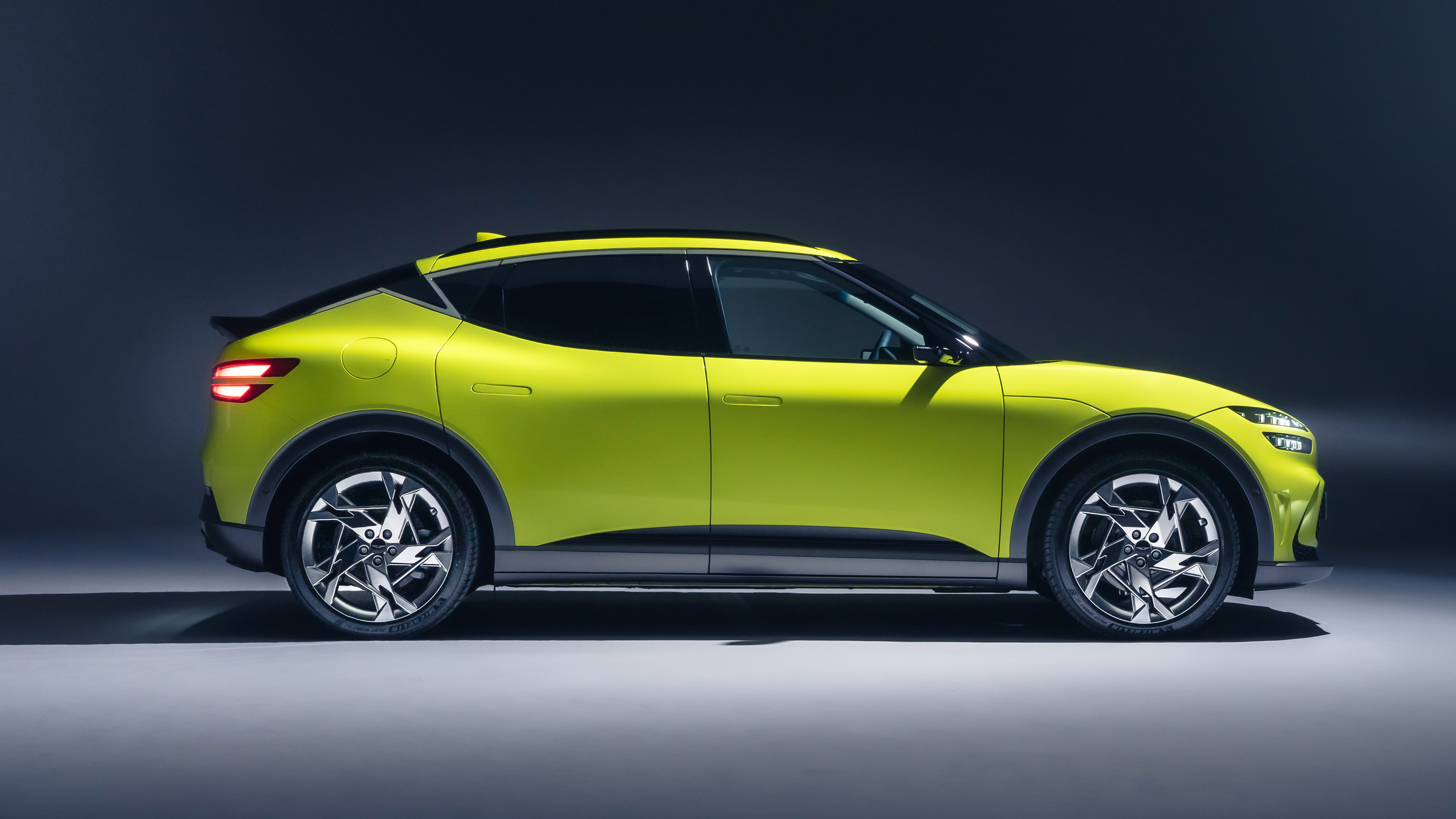 Genesis GV60