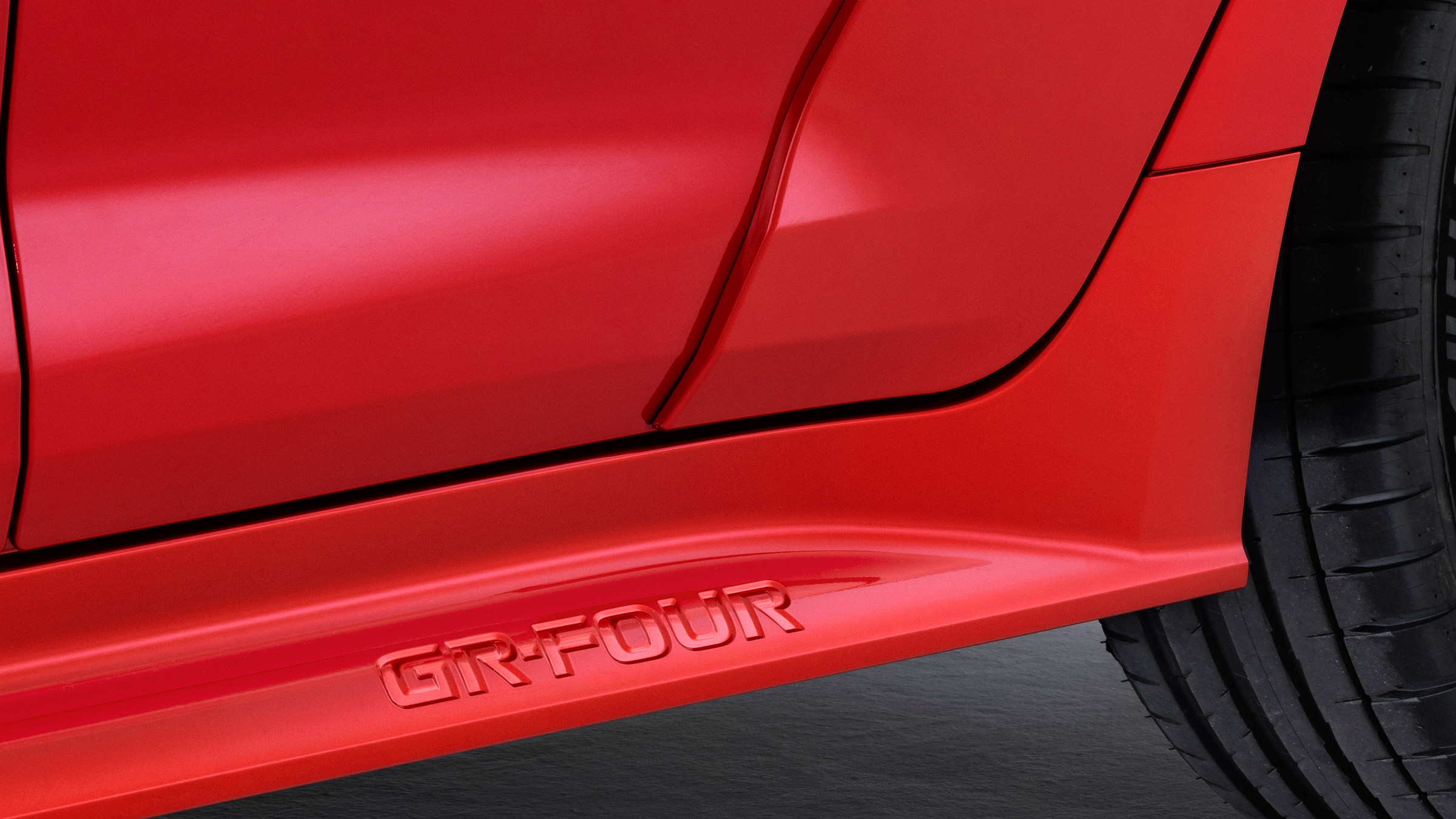 Toyota GR Corolla Core – sill