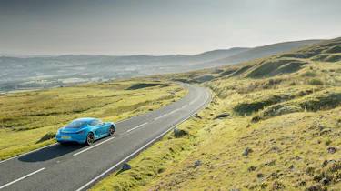 Porsche 718 Cayman – T rear