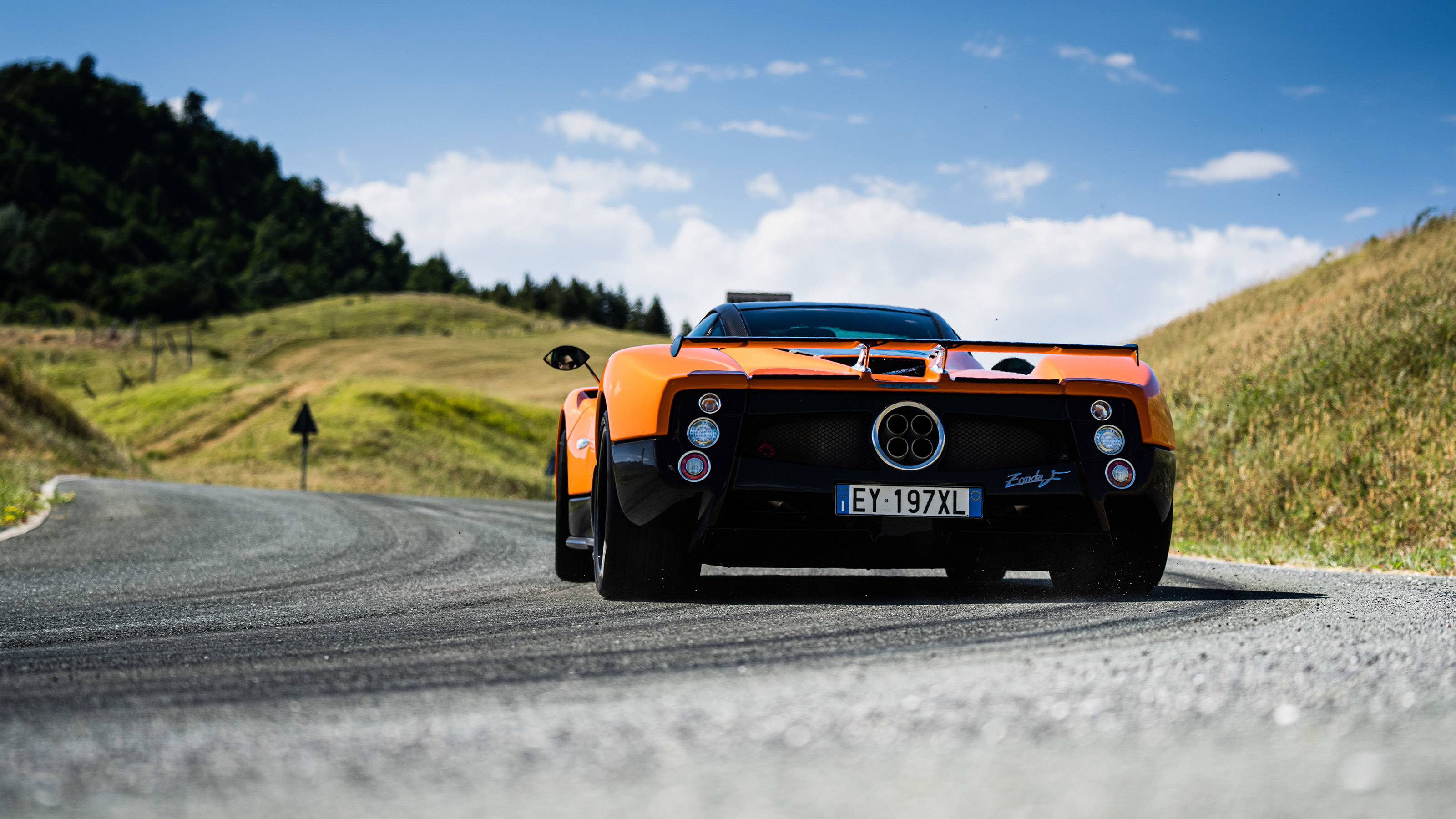 Pagani Zonda F