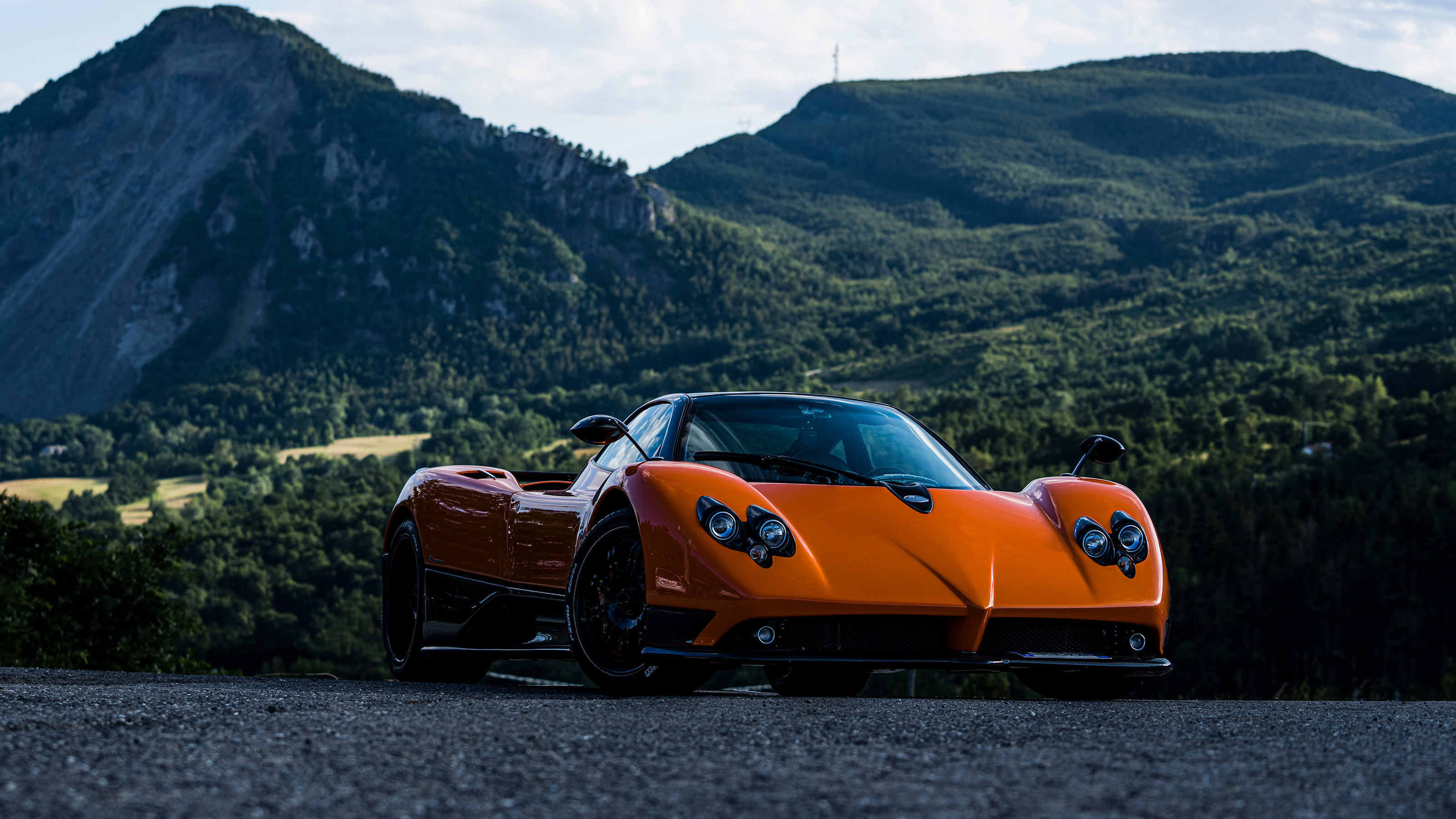 Pagani Zonda F