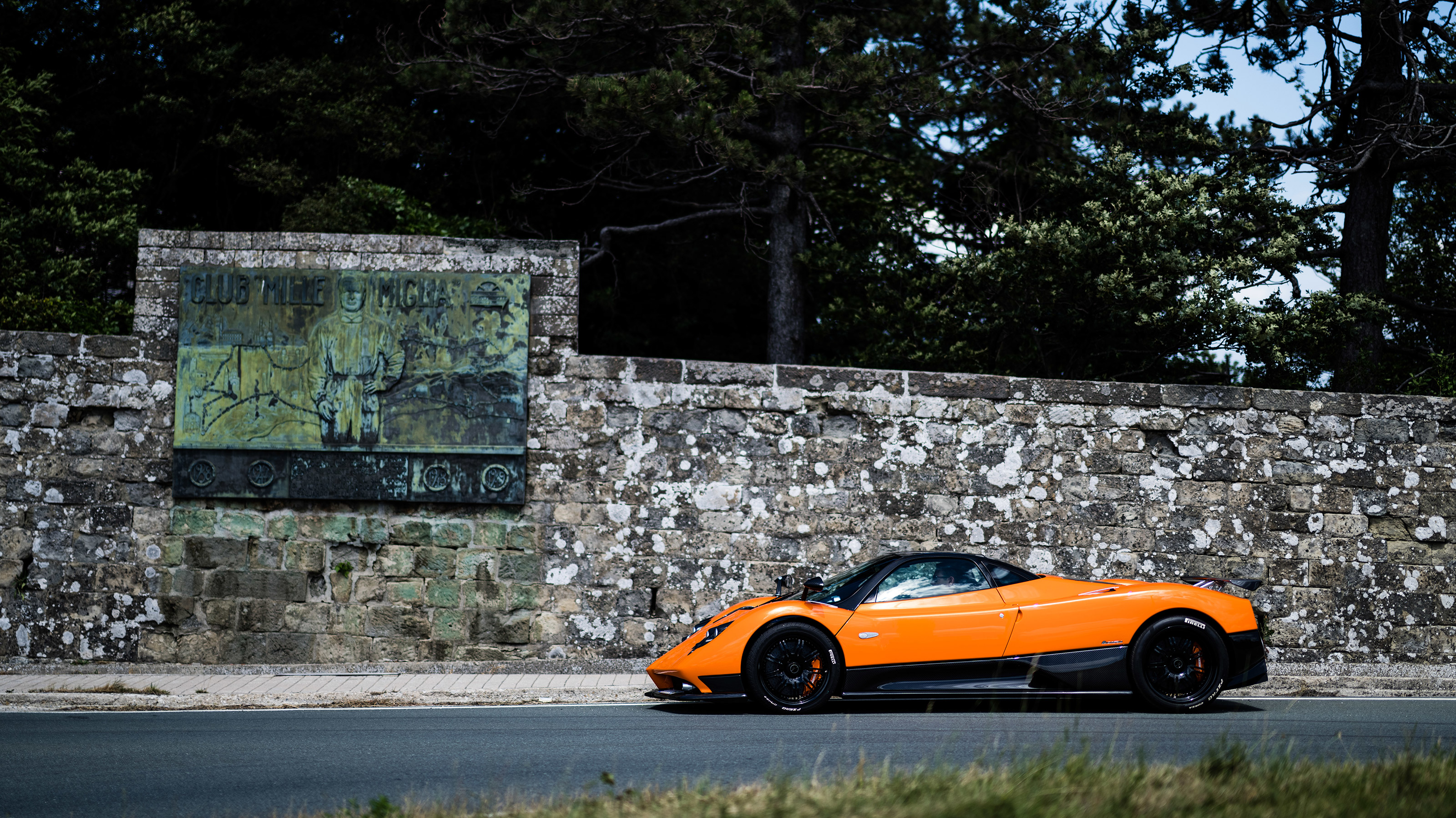Pagani Zonda F
