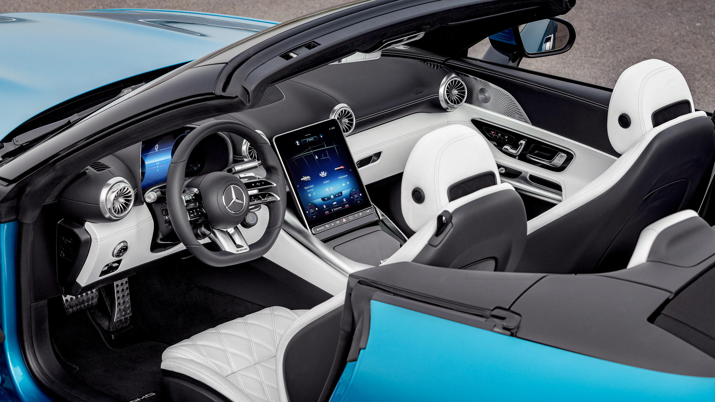 Mercedes SL43 – cabin