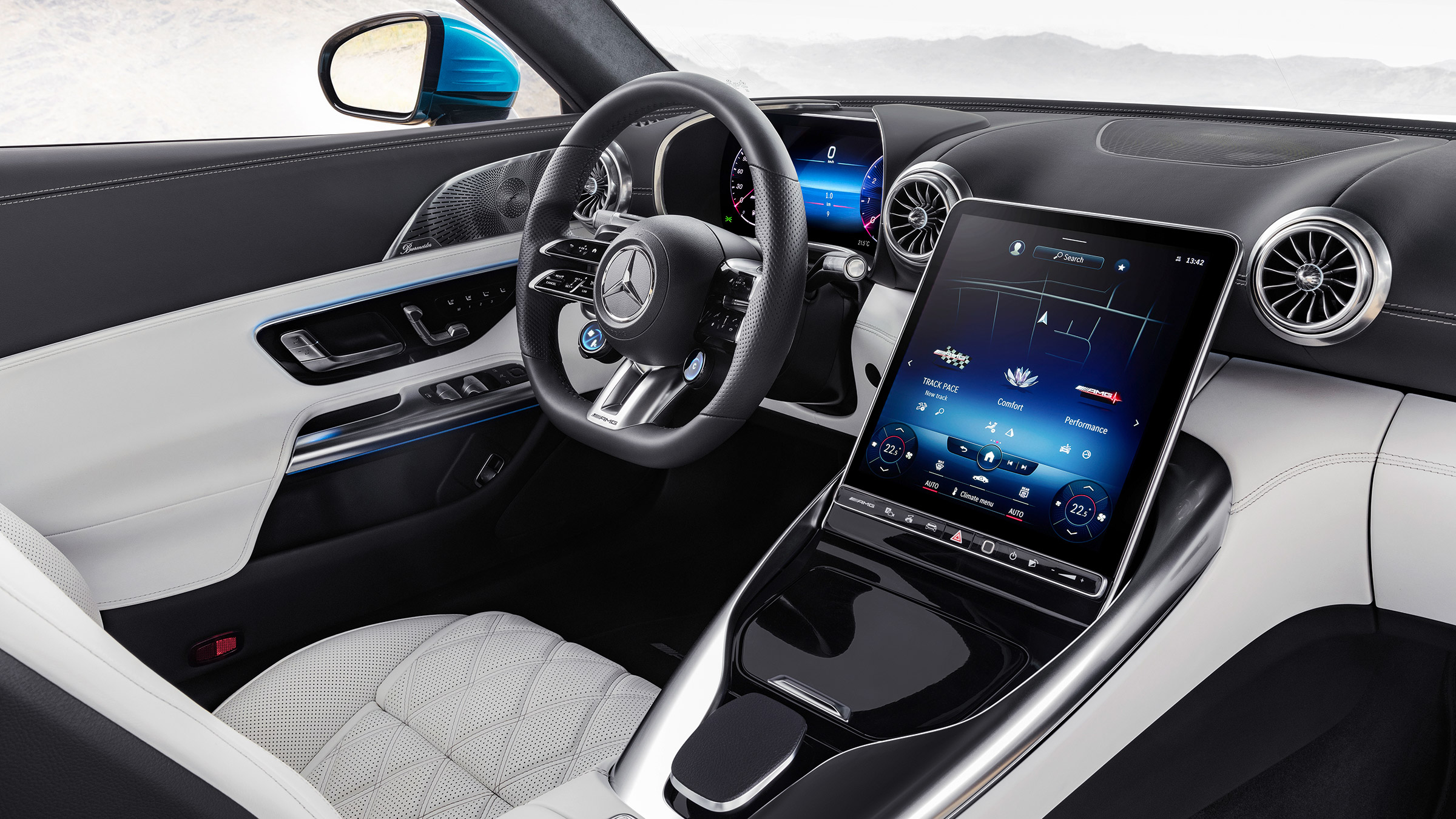 Mercedes SL43 – cabin