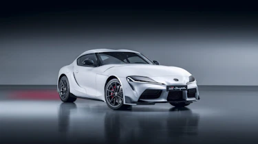 Toyota GR Supra manual – front quarter