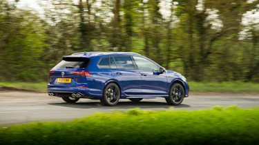 Volkswagen Golf R Estate 8 – rear static