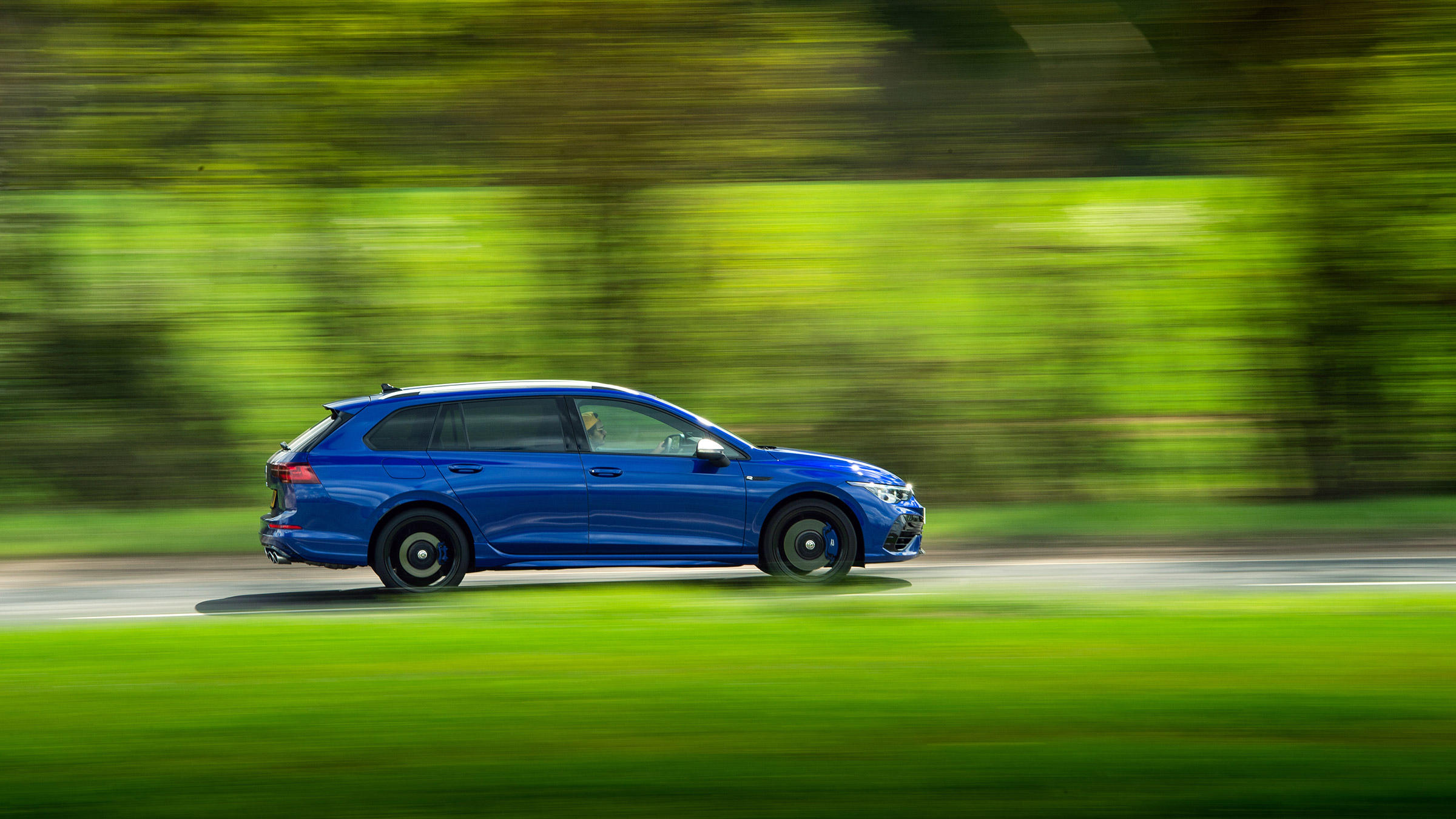 Volkswagen Golf R Estate 8 – pan