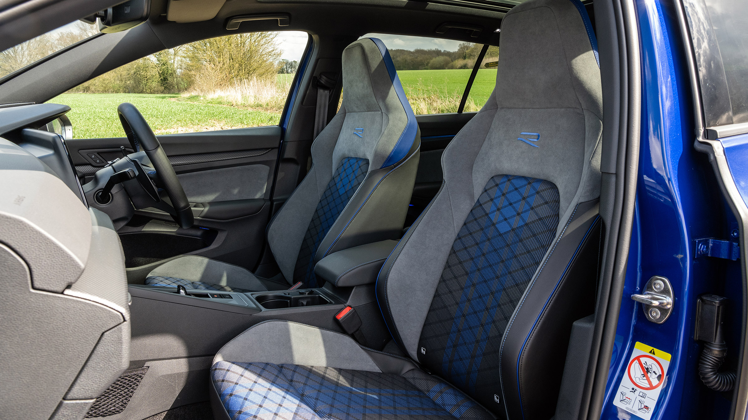 Volkswagen Golf R Estate 8 – seats