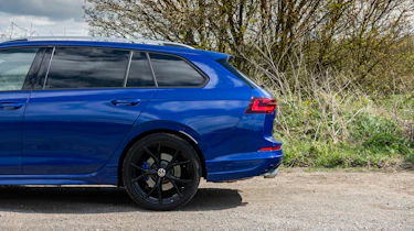 Volkswagen Golf R Estate 8 – boot