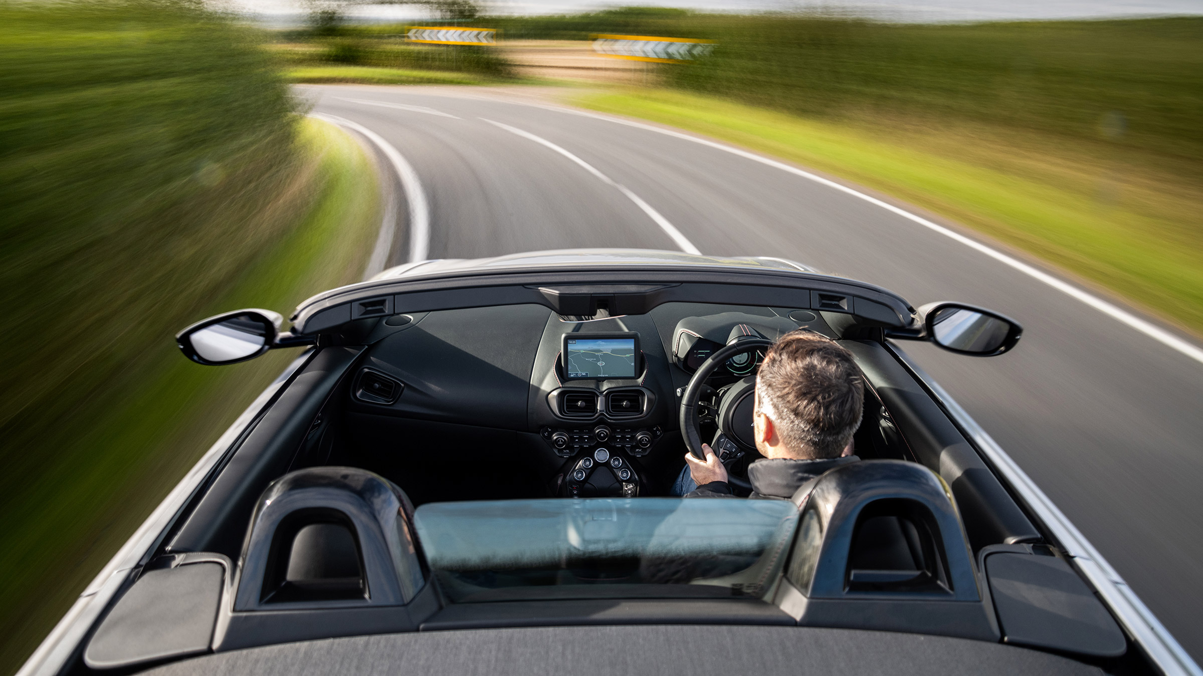 Aston Martin Vantage – Roadster open