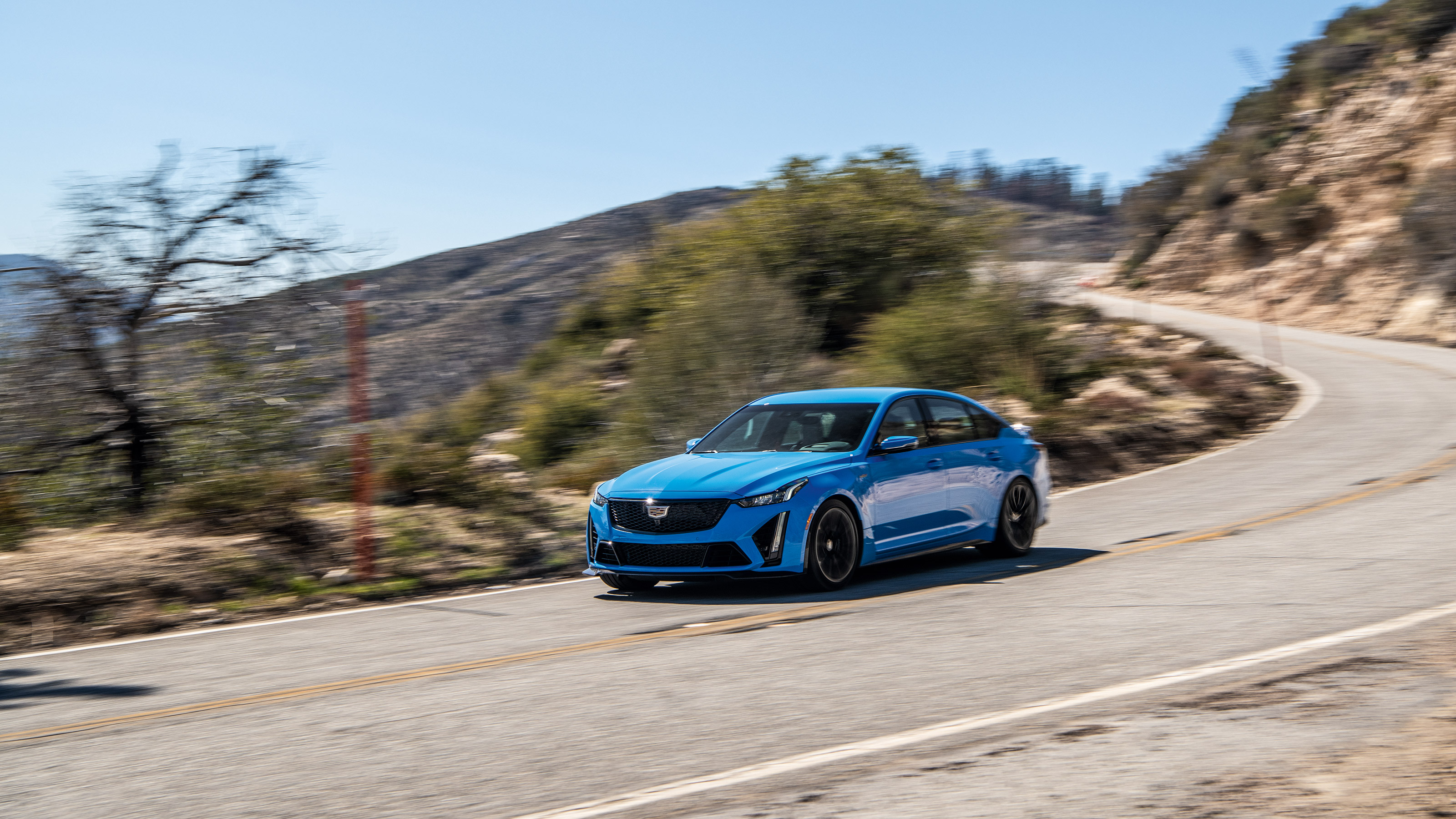 BMW M5 CS v Cadillac CT5-V Blackwing