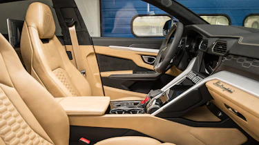 Lamborghini Urus – cabin